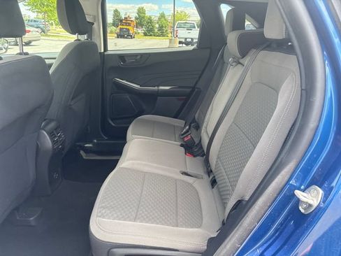 Used 2022 Ford Escape SE w/ Convenience Package AWD/4WD image 11