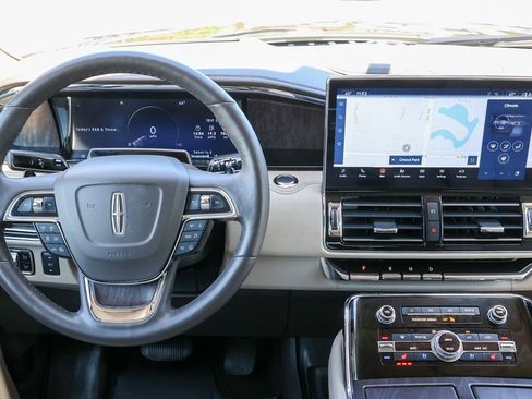 Used 2023 Lincoln Navigator L Reserve AWD/4WD image 48