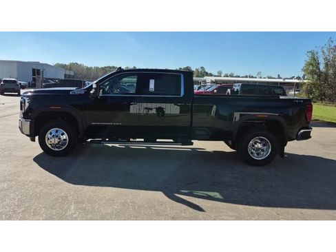 New 2026 GMC Sierra 3500 SLE w/ SLE Value Package image 5