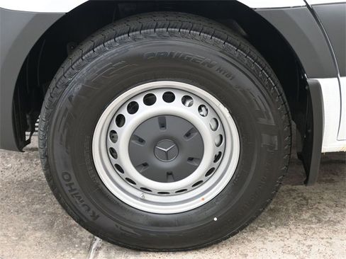 New 2026 Mercedes-Benz Sprinter 2500 image 4