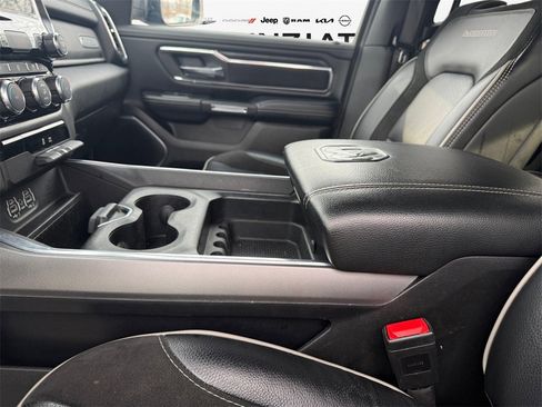 Used 2024 RAM 1500 Laramie image 31