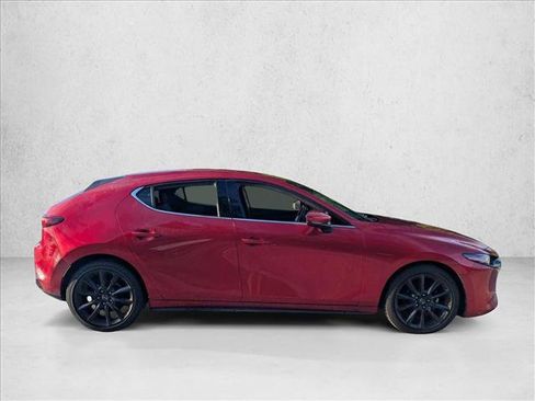 Used 2021 MAZDA MAZDA3 s FWD image 4