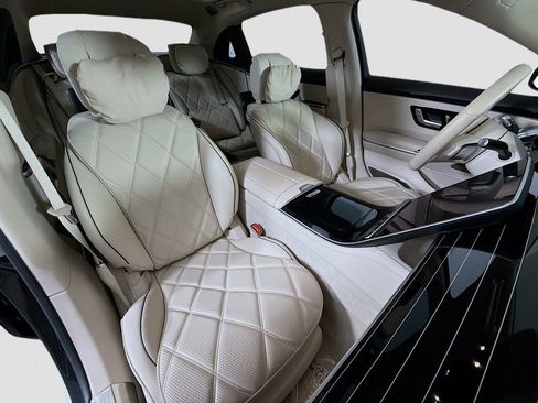 Used 2023 Mercedes-Benz Maybach S 680 4MATIC image 84