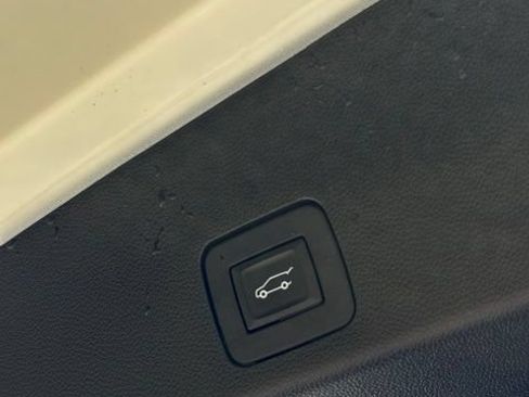 Used 2022 Buick Encore GX Select FWD image 19