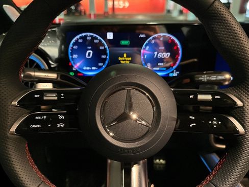 New 2027 Mercedes-Benz CLA 220 image 21