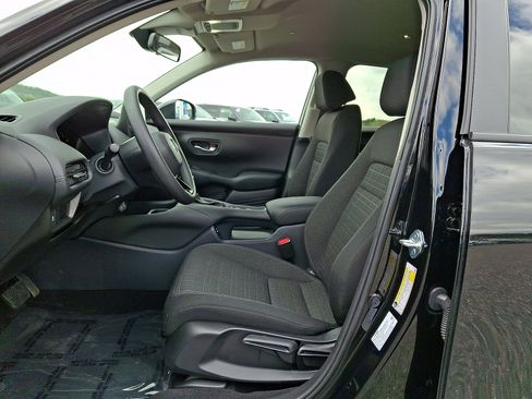Used 2026 Honda HR-V LX image 13