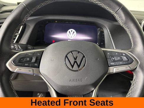 Used 2025 Volkswagen Atlas Cross Sport SEL AWD/4WD image 15