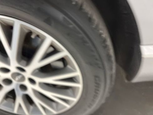 Used 2024 Genesis GV80 2.5T image 44