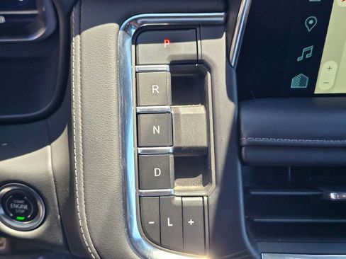 Used 2024 Chevrolet Tahoe LT AWD/4WD image 37