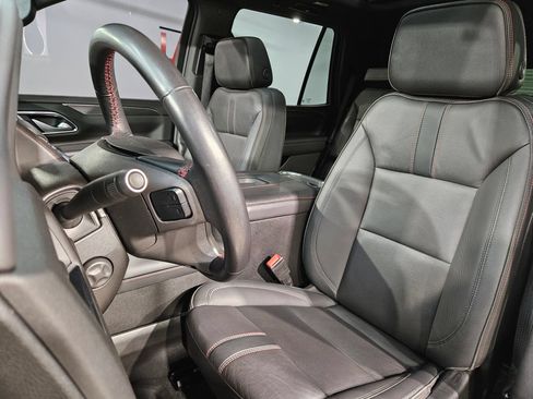 Used 2022 Chevrolet Tahoe RST w/ Sport Performance Package AWD/4WD image 25