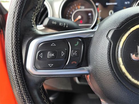 Used 2019 Jeep Wrangler Unlimited Sahara w/ Uconnect 4C Nav & Sound Group image 25