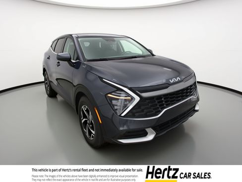 Used 2025 Kia Sportage LX image 1