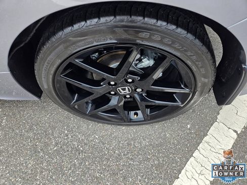 Used 2025 Honda Civic Sport image 12