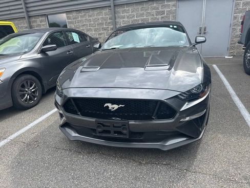 Used 2018 Ford Mustang GT Premium RWD image 5