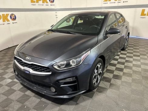 Used 2019 Kia Forte LXS FWD image 7
