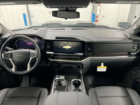 New 2026 Chevrolet Silverado 1500 LT Trail Boss w/ Safety Package AWD/4WD image 10