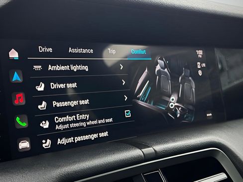 Used 2020 Porsche Taycan 4S image 60