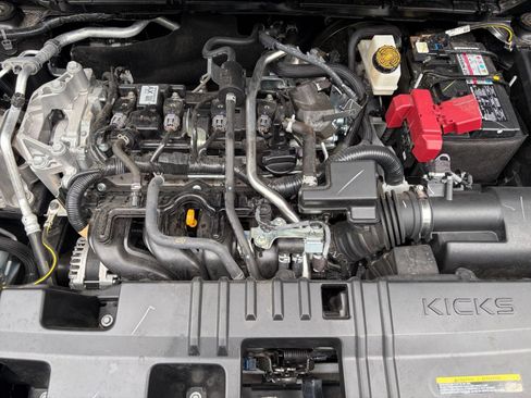 Used 2026 Nissan Kicks SR FWD image 31
