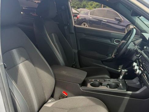 Used 2022 Honda Civic Sport image 28