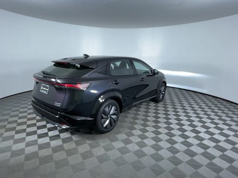 Certified 2024 Nissan Ariya AWD image 8