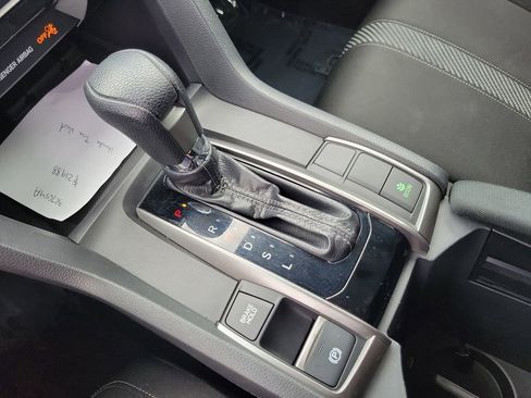 Certified 2019 Honda Civic EX image 29