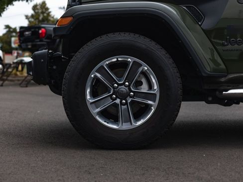 Used 2023 Jeep Wrangler Freedom Edition image 12