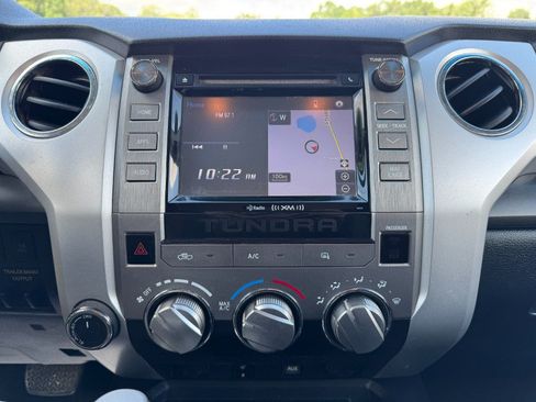 Used 2017 Toyota Tundra SR5 AWD/4WD image 21