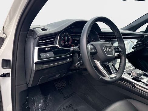 Certified 2025 Audi Q7 3.0T Premium Plus AWD/4WD image 19