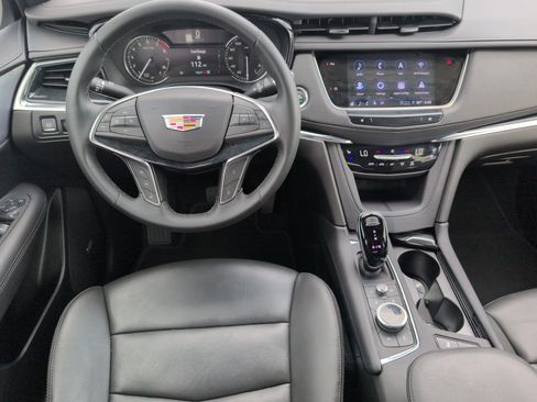 Certified 2025 Cadillac XT5 Premium Luxury AWD/4WD image 30