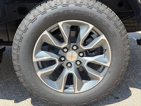 New 2026 Chevrolet Silverado 1500 LT AWD/4WD image 10