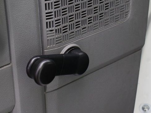 Used 2015 Ford E-450 and Econoline 450 Super Duty w/ Shuttle Bus Prep Package image 17