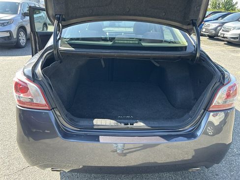 Used 2013 Nissan Altima 2.5 SV w/ 2.5SV Convenience Pkg FWD image 8