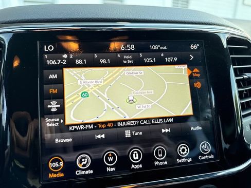 Used 2021 Jeep Grand Cherokee Limited AWD/4WD image 20