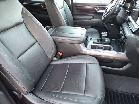 Used 2023 Chevrolet Silverado 1500 LTZ image 15