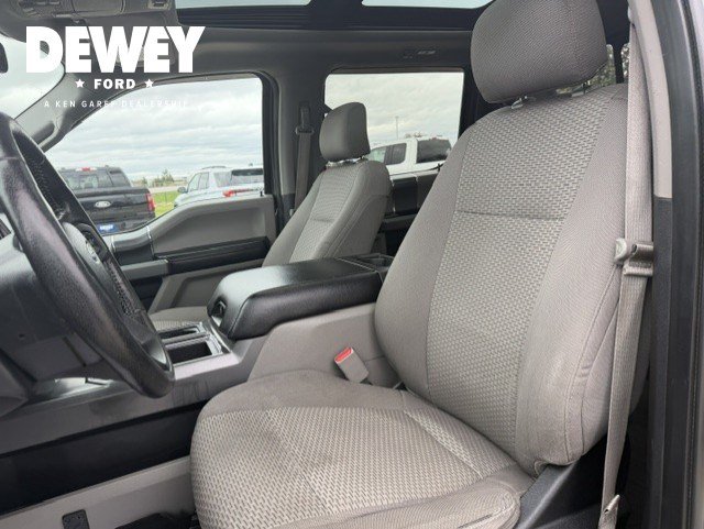 Used 2016 Ford F150 XLT w/ Equipment Group 302A Luxury AWD/4WD image 12