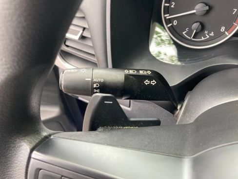 Used 2023 Nissan Rogue S AWD/4WD image 24