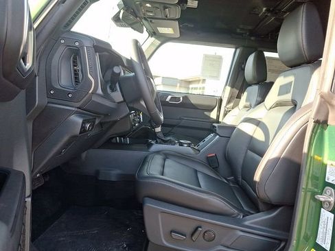 New 2025 Ford Bronco Badlands AWD/4WD image 9
