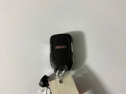 Used 2021 GMC Sierra 1500 AT4 w/ AT4 Premium Package AWD/4WD image 43
