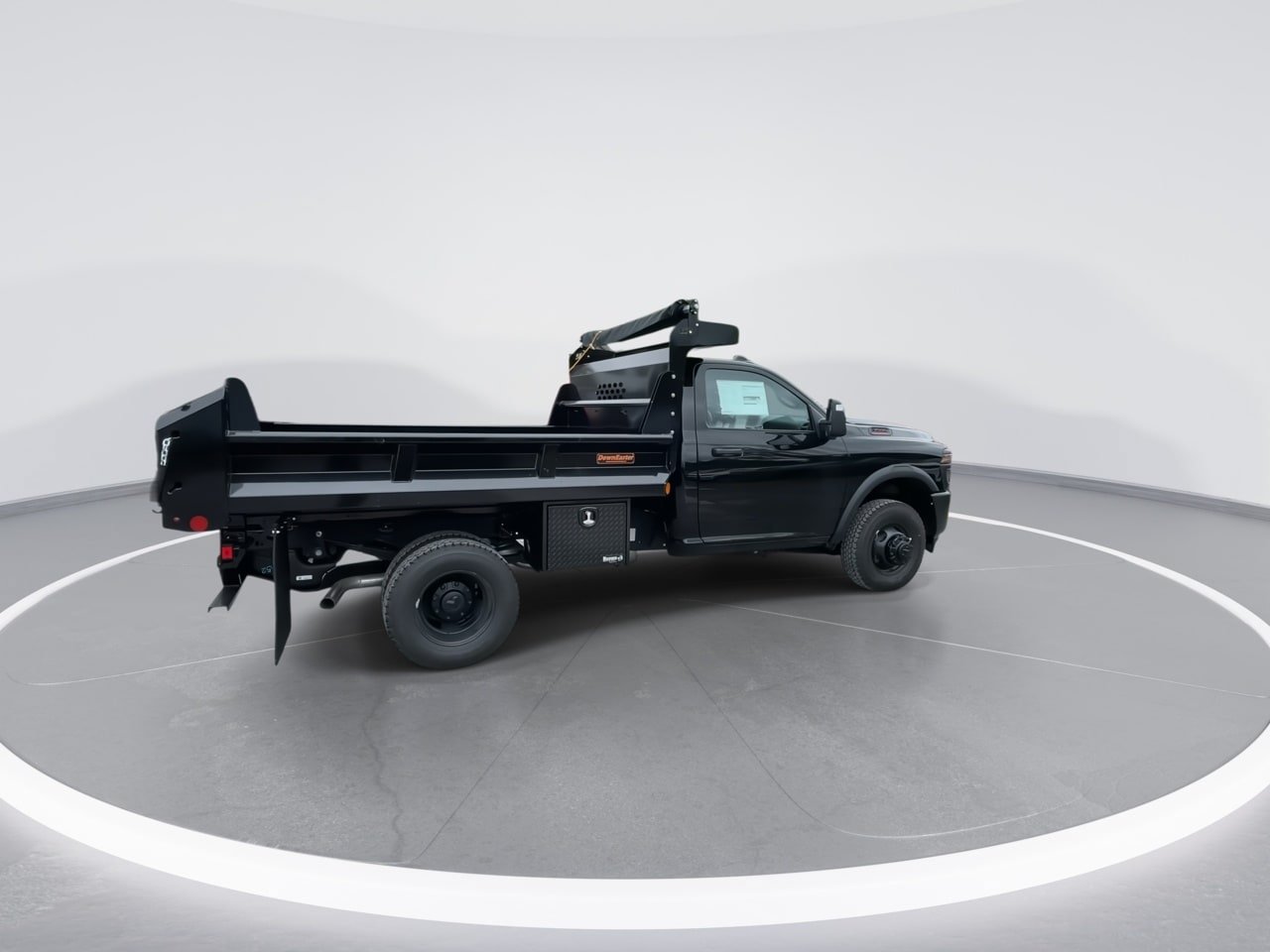 New 2026 RAM 3500 Tradesman AWD/4WD image 21