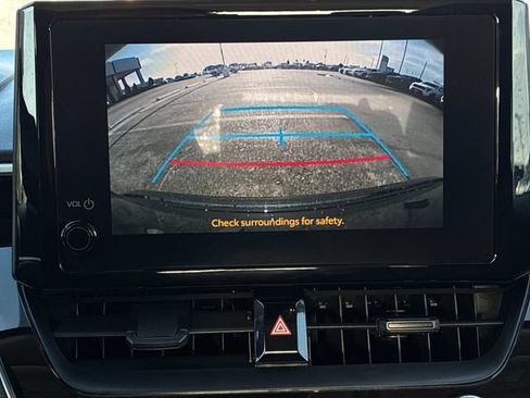 Used 2026 Toyota Corolla LE FWD image 18