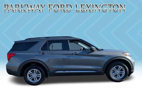 Used 2023 Ford Explorer XLT w/ Equipment Group 202A image 4