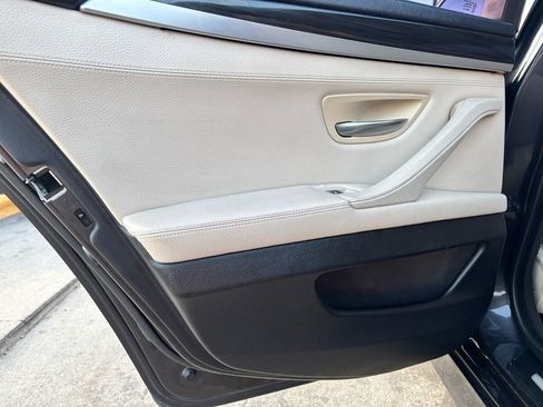 Used 2013 BMW 528i xDrive Sedan image 31