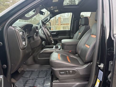 Used 2023 GMC Sierra 3500 AT4 w/ AT4 Premium Plus Package image 14