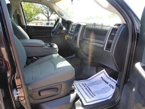 Used 2017 RAM 1500 Express w/ Black Ram 1500 Express Group AWD/4WD image 21