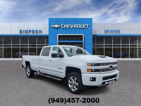 Used 2019 Chevrolet Silverado 2500 LTZ w/ Duramax Plus Package AWD/4WD image 2