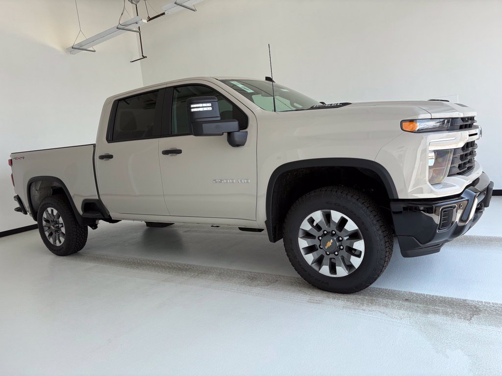 New 2026 Chevrolet Silverado 2500 Custom w/ Custom Value Package AWD/4WD image 1