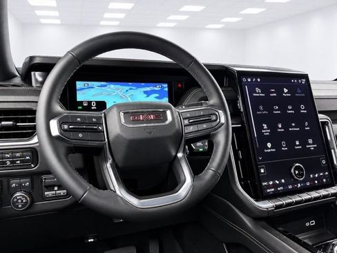 Used 2025 GMC Yukon Elevation w/ Elevation Premium Package AWD/4WD image 29
