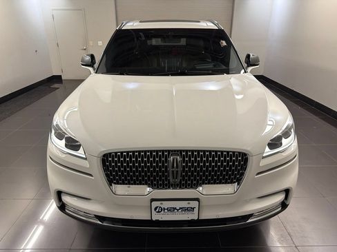 Used 2023 Lincoln Aviator Reserve w/ Equipment Group 201A AWD/4WD image 2