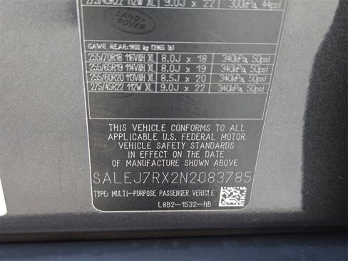 Used 2022 Land Rover Defender 110 S image 36