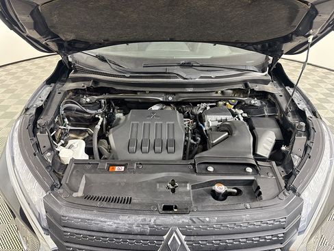 Used 2022 Mitsubishi Eclipse Cross ES image 38